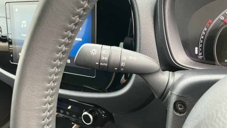 Toyota Aygo X 1.0 VVT-i Edge 5dr Auto Petrol Hatchback